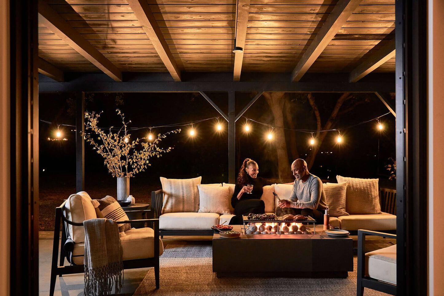 Ensemble table et foyer en béton rectangulaire pour la cuisine