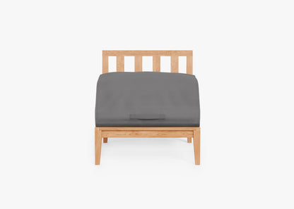 Chaise d'extérieur sans accoudoirs en teck