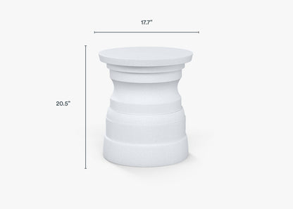 Table d'appoint extérieure en béton à plusieurs niveaux