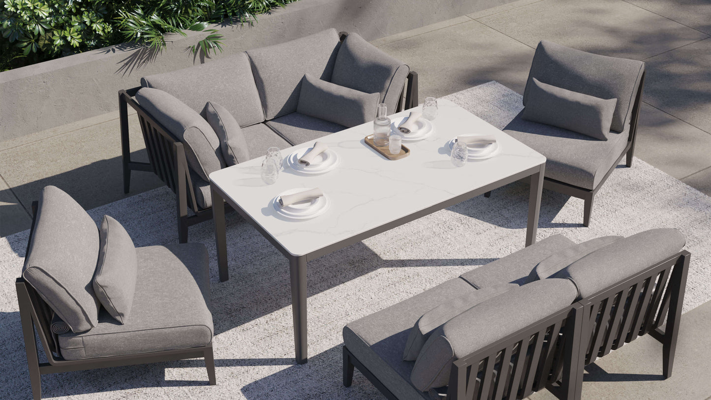 Couverture pour la table de rassemblement OuterStone