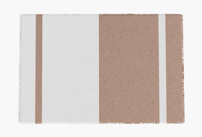 Couverture anti-insectes d'extérieur