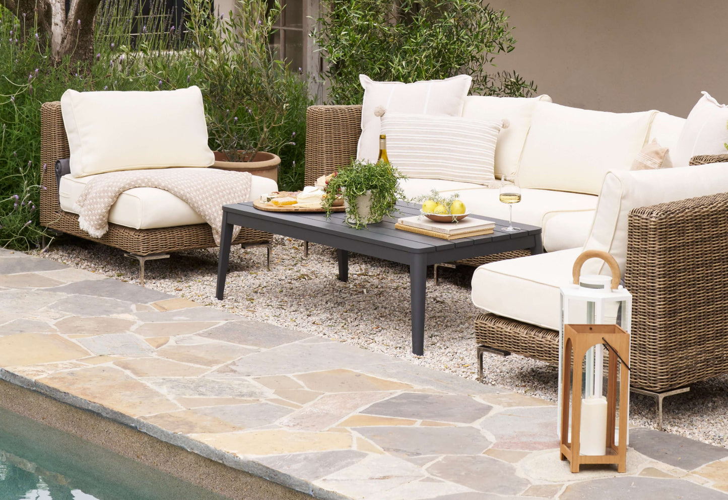 Table basse d'extérieur rectangulaire en aluminium